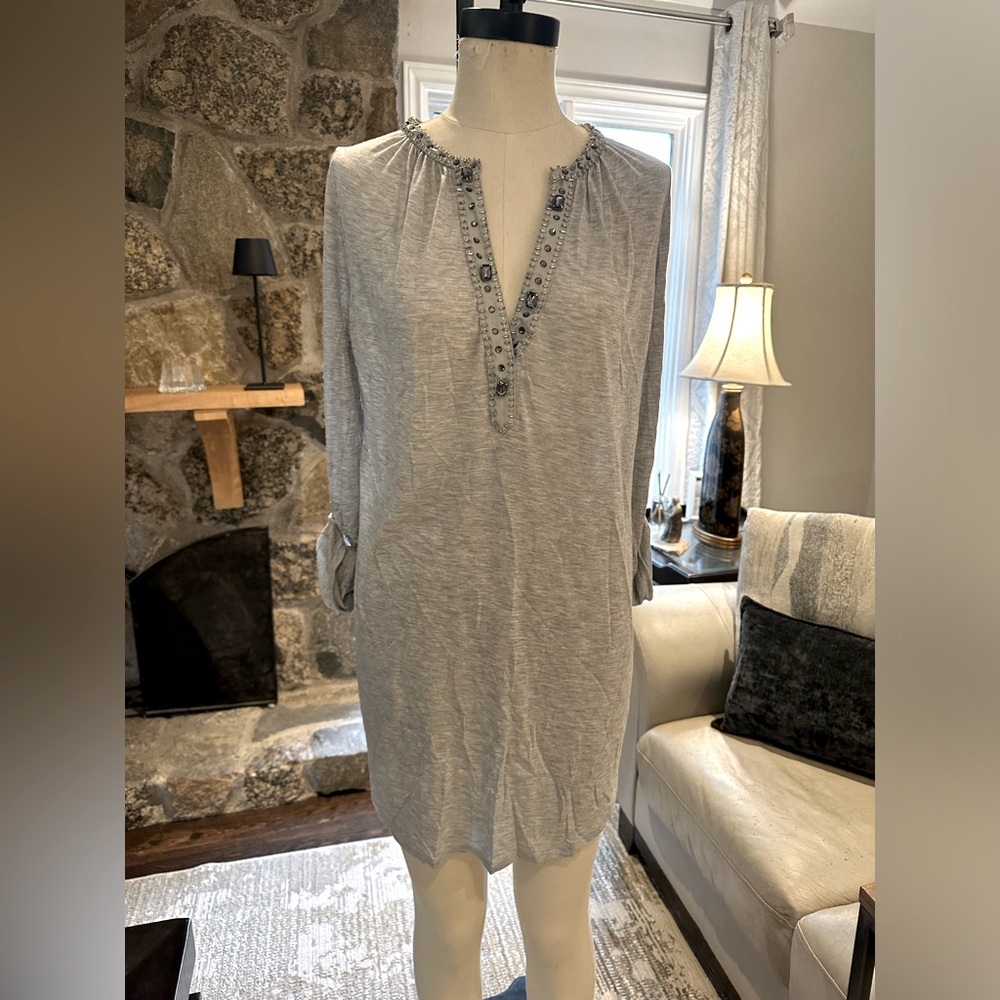 New! Gorgeous Magaschoni top